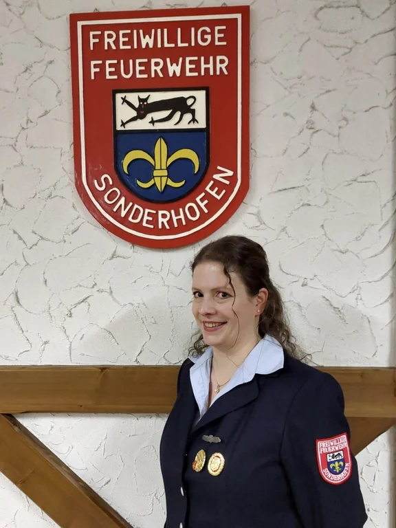 Katharina Götz bearbeitet.jpg